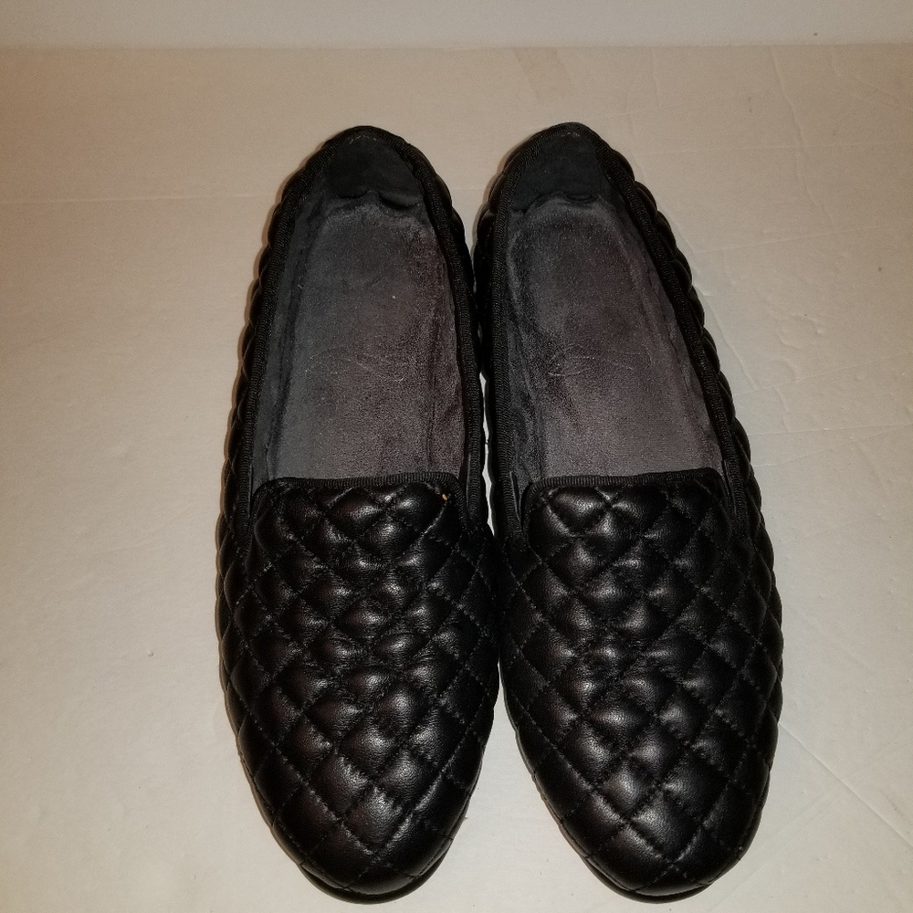 Aerosoles Quilted Black Slip-Ons